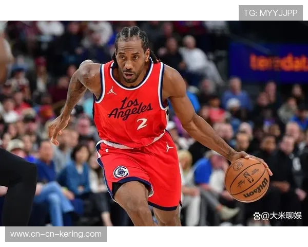 爱德华兹逆天隔扣伦纳德，森林狼主场气氛燃至沸点